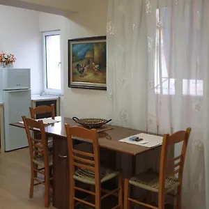 https://valentinas-apartment.hotels-in-tirana.com