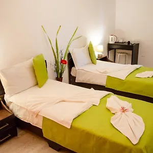 Lux Pensión Bucarest
