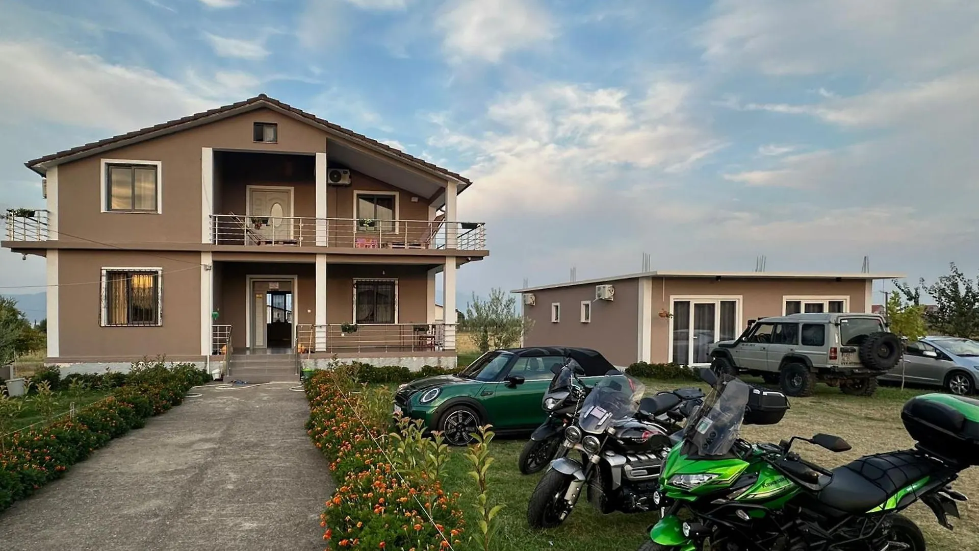 Bed & Breakfast Hotel Villa Ballkan Grilë